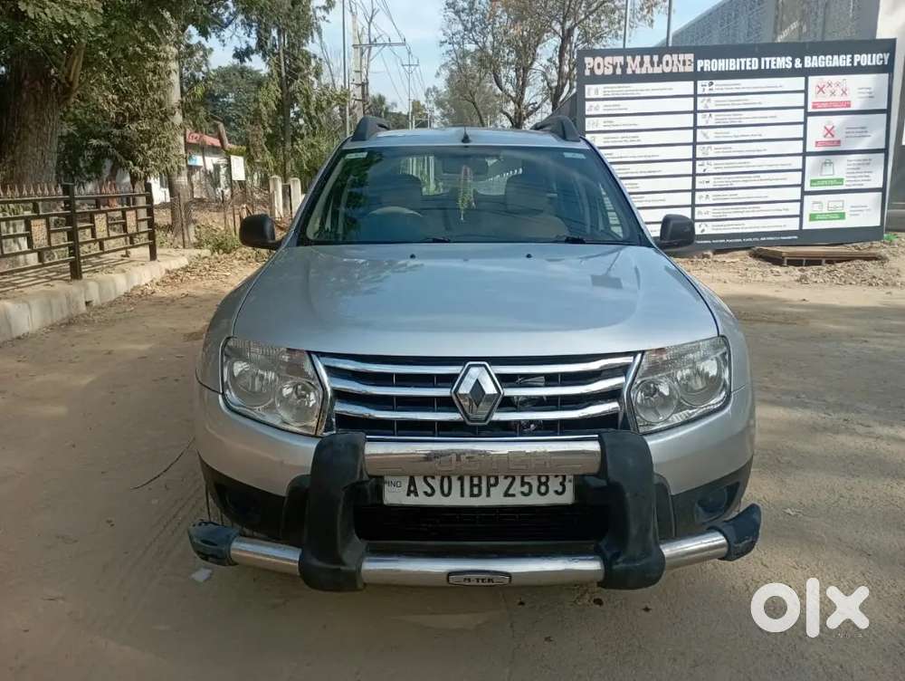 Renault Duster 2014 Petrol Well Maintained