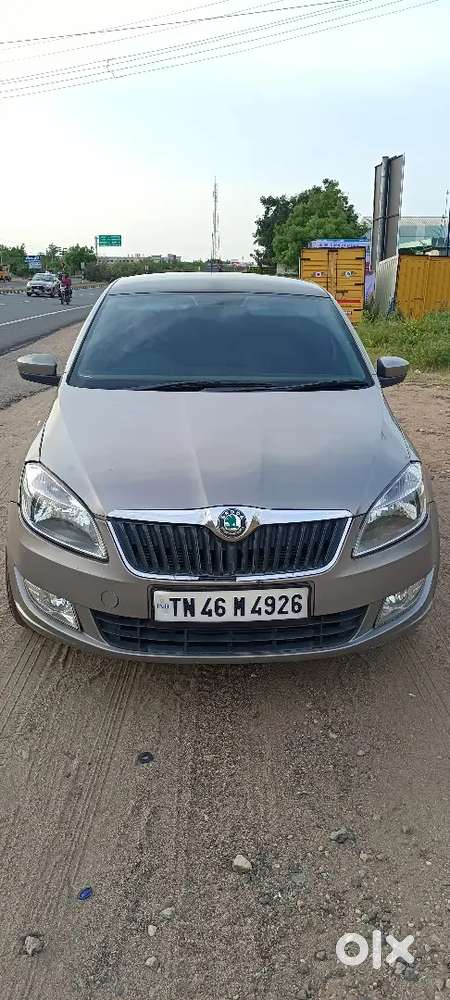 Skoda Rapid 1.6 Active 2013