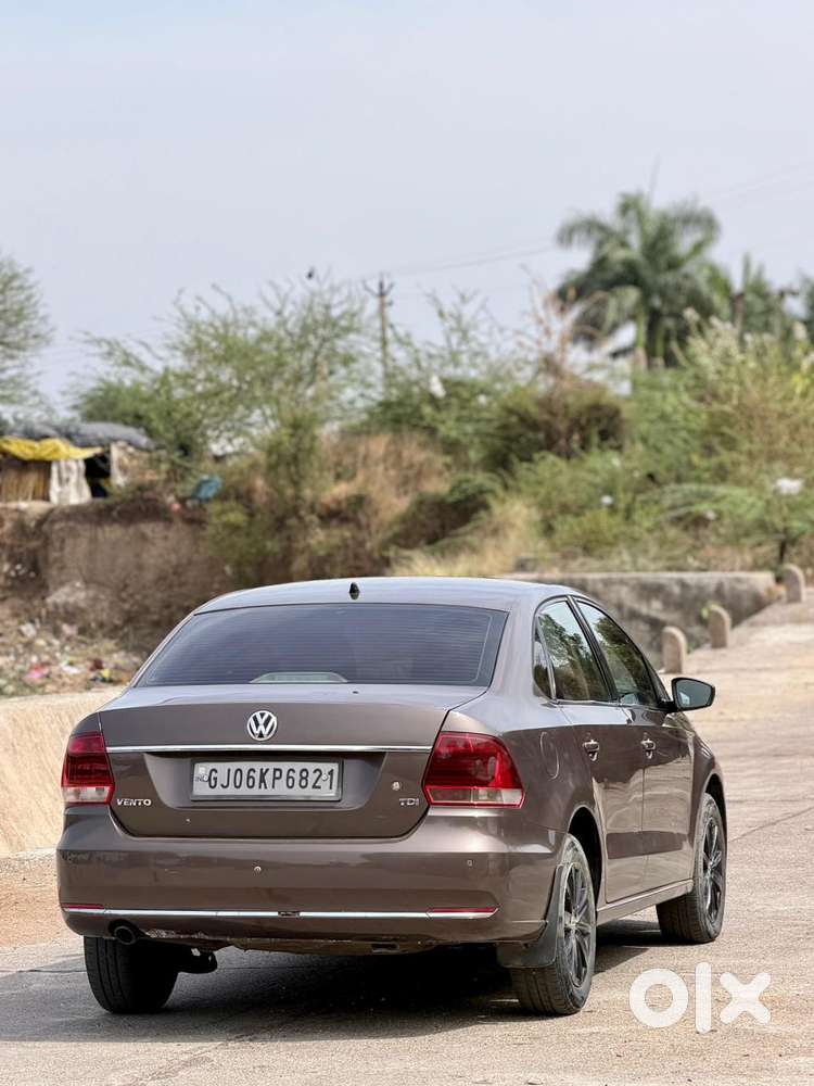 Volkswagen Vento 1.5l Tdi Highline Plus At Diesel, 2017, Diesel