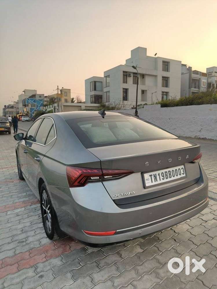 Skoda Octavia 2.0 L K Tsi At, 2022, Petrol