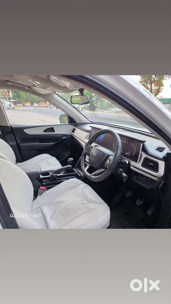 Mahindra Xuv700 2.2 Ax 5 Diesel Mt Str, 2023, Diesel