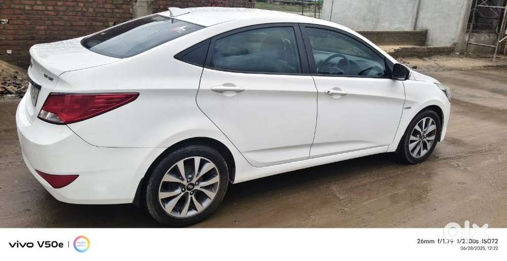 Hyundai Verna, 2016, Diesel