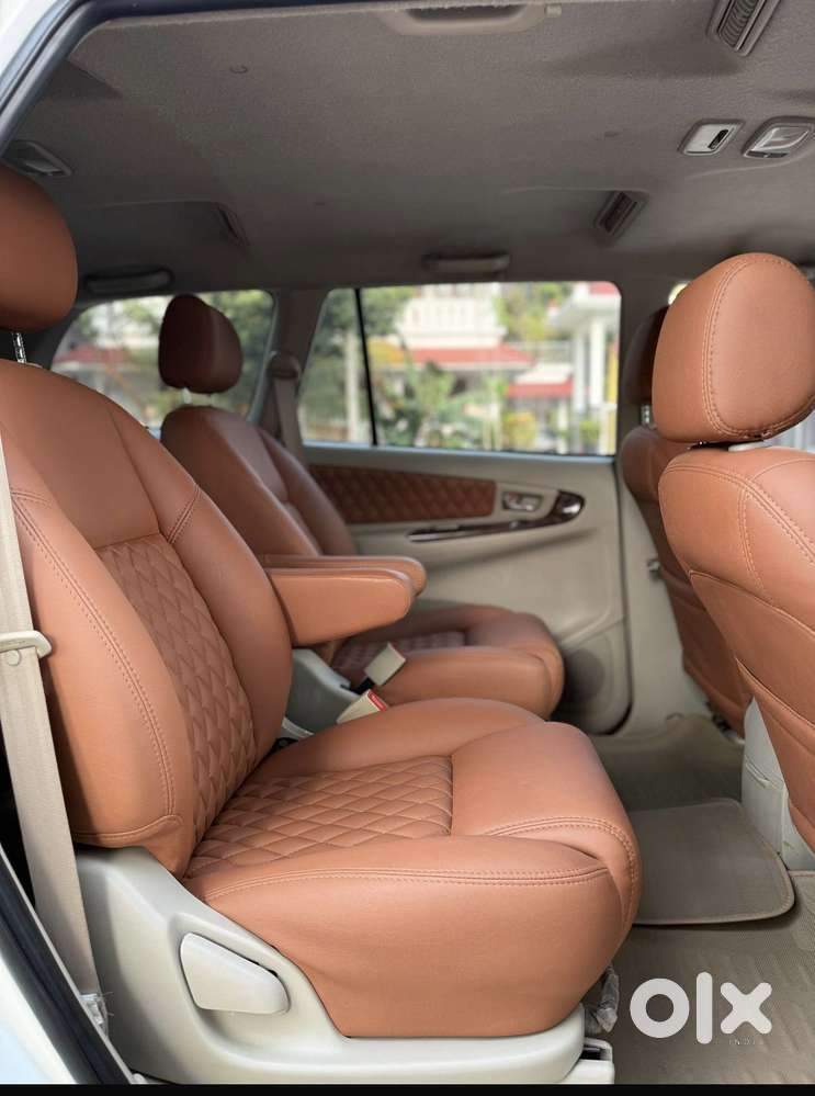 Toyota Innova 2.5 V 7 Str, 2014, Diesel