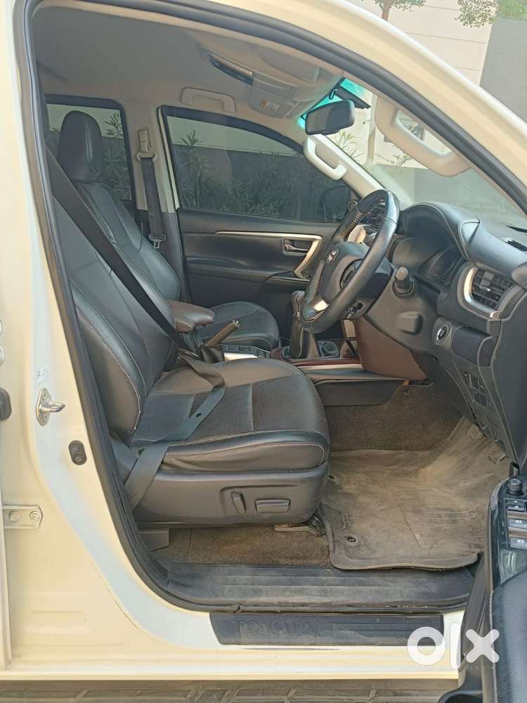 Toyota Fortuner 4x2 Mt 2.8 Diesel, 2022, Diesel