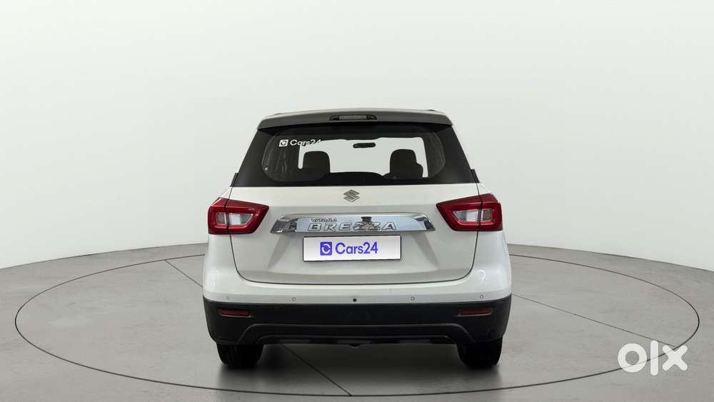 Maruti Suzuki Vitara Brezza 1.5 Vxi At, 2021, Petrol