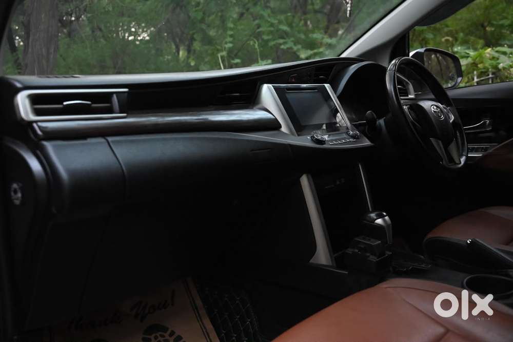 Toyota Innova Crysta 2.8 Zx At, 2017, Diesel