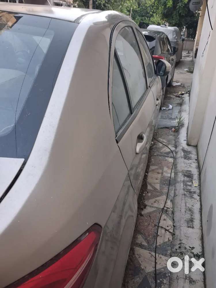 Tata Zest 1.2t 2016