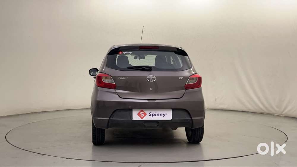 Tata Tiago Xz, 2016, Petrol