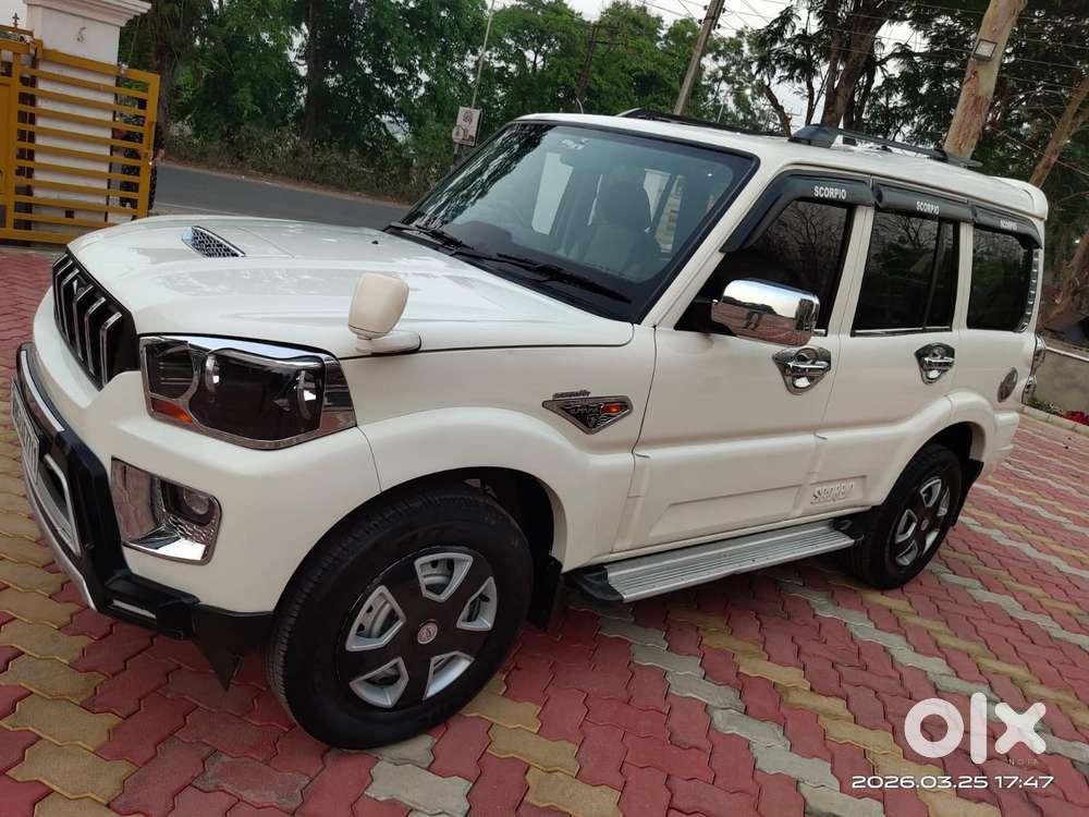 Mahindra Scorpio S4, 2017, Diesel