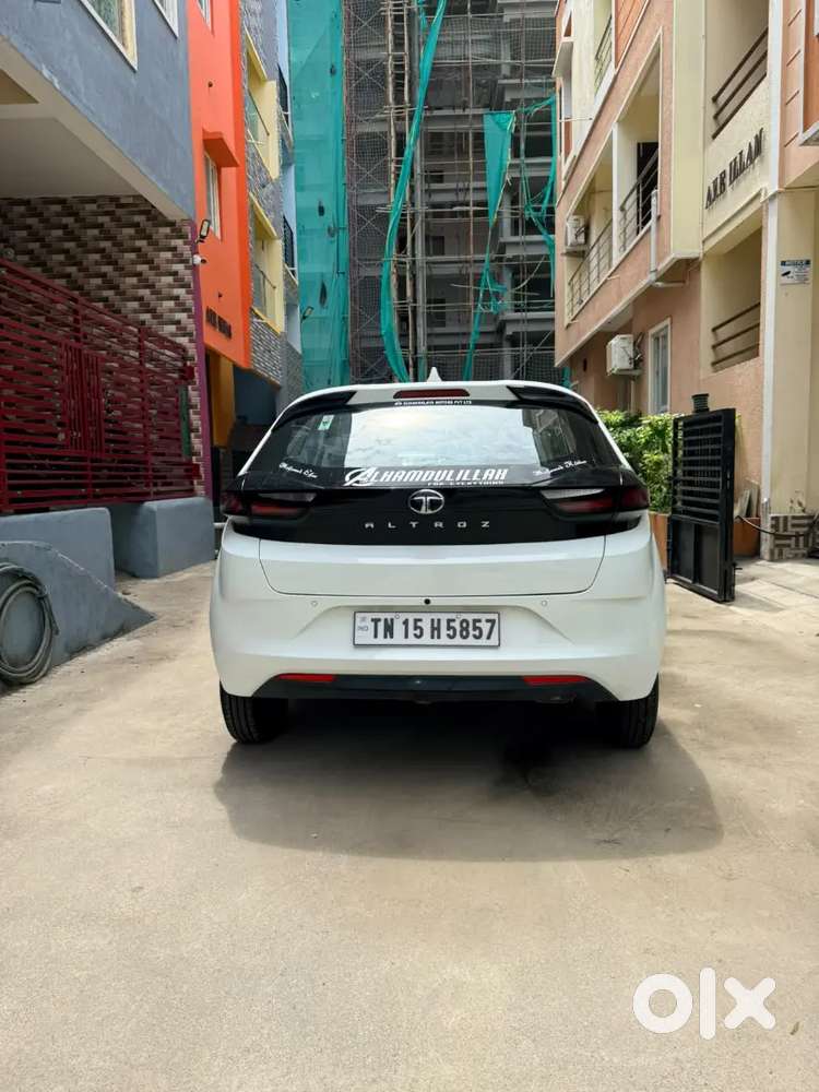 My Like New.tata Altroz 1.2 Xe 2025
