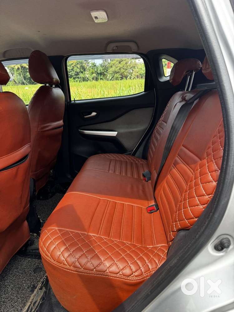 Nissan Magnite 1.0 Xv Premium Turbo Cvt (o), 2022, Petrol