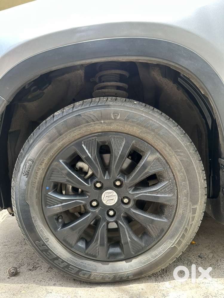 Maruti Suzuki Brezza 2020 Zxi With All Features And Extras Added