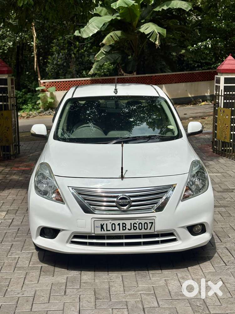 Nissan Sunny, 2012, Diesel