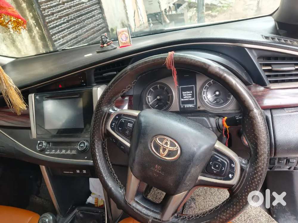 Toyota Innova Crysta 2017
