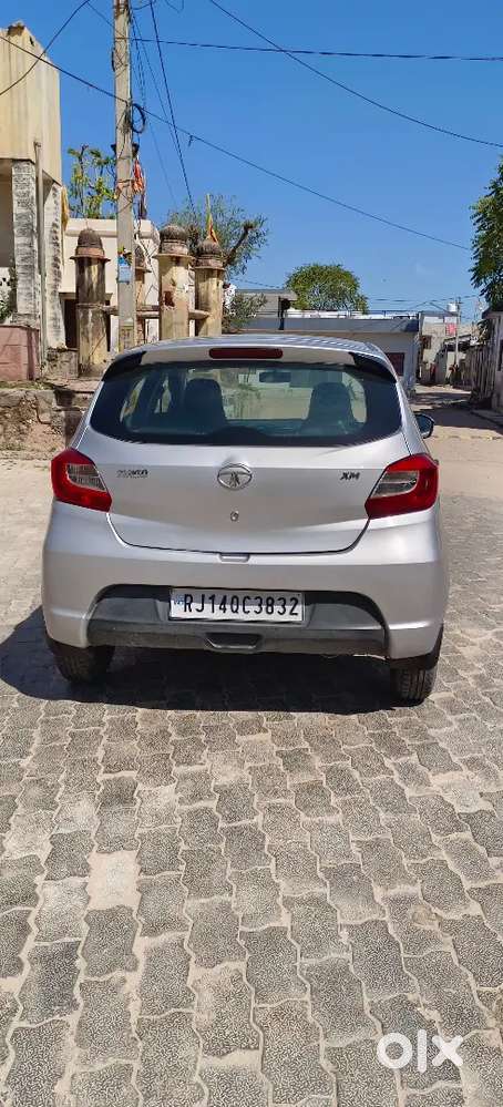 Tata Tiago 2016 Petrol 67000 Km Driven