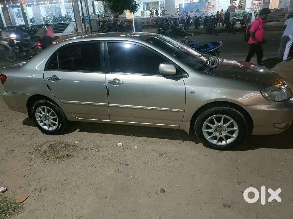 Toyota Corolla 2007 Petrol 80000 Km Driven