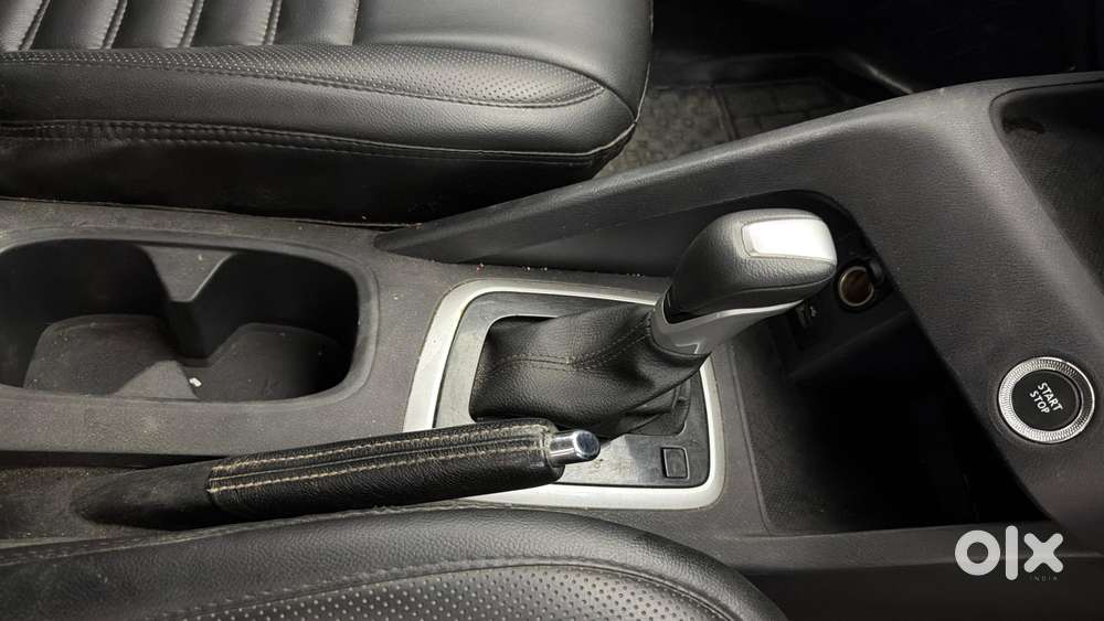 Nissan Magnite 1.0 Xv Premium Turbo Cvt, 2022, Petrol