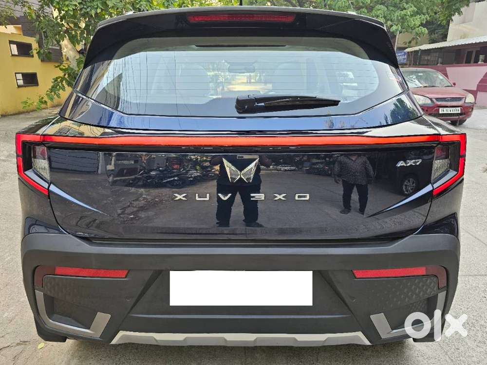 Mahindra Xuv 3xo Ax7l Diesel Mt, 2025, Diesel
