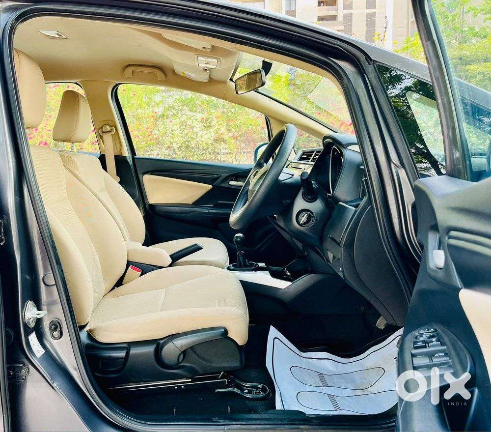 Honda Jazz [2020-2023] 1.2 V I-vtec Mt, 2022, Petrol