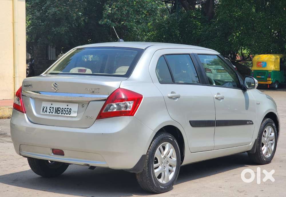 Maruti Suzuki Swift Dzire 1.2 Zxi Bsiv, 2014, Petrol