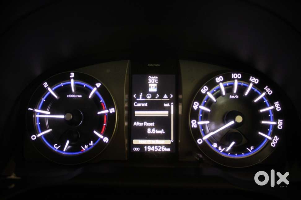 Toyota Innova Crysta 2.8 Z, 2017, Diesel