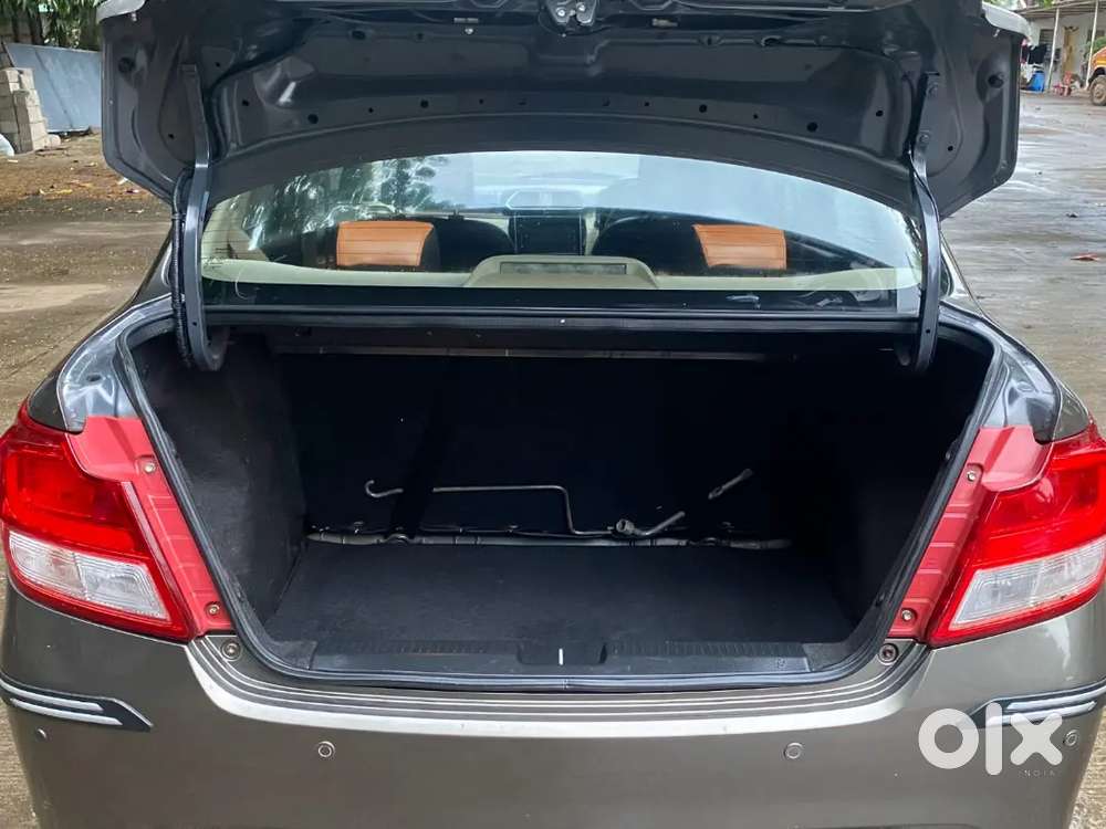 Maruti Suzuki Dzire 2017 Diesel 120000 Km Driven
