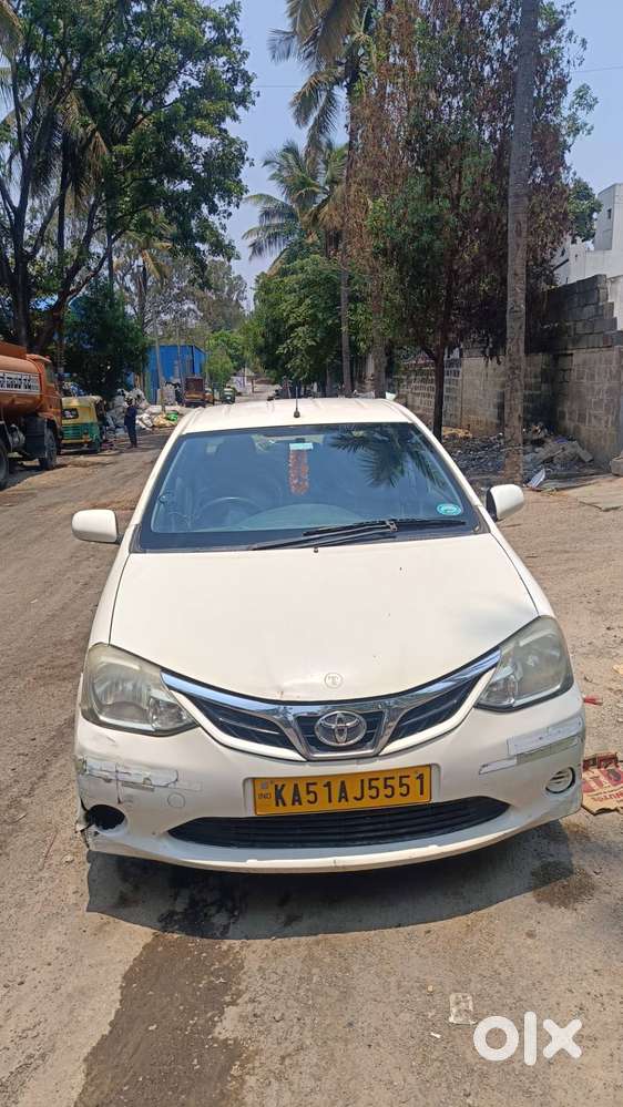 Good Sound System, Bluetooth Available, All Documents Are Running.