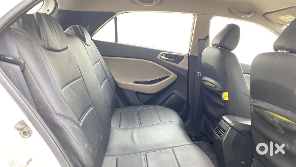 Hyundai Elite I20 Magna 1.4 At, 2017, Petrol