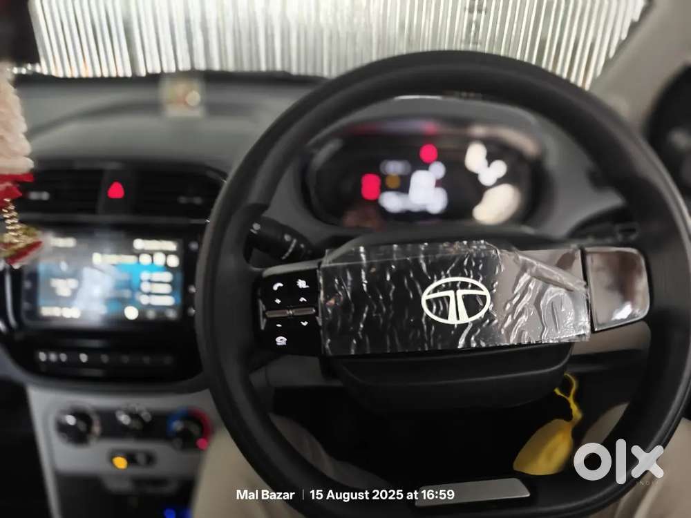 Tata Tiago Xt 2025