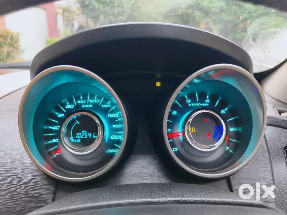 Mahindra Xuv500 W9 1.99, 2019, Diesel