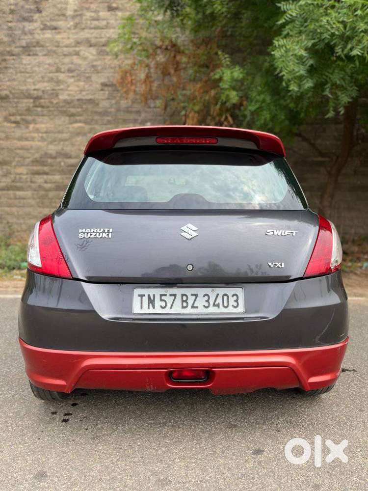 Maruti Suzuki Swift Vxi 1.2 Abs Bs-iv, 2016, Petrol