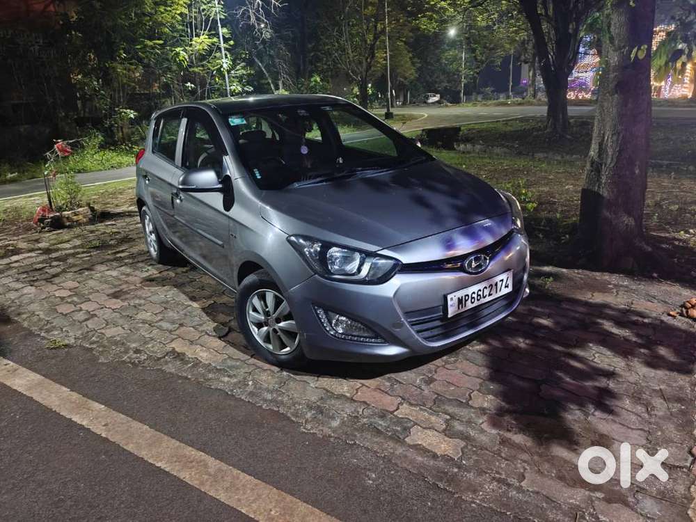 Hyundai I20 2013 Petrol Well Maintained