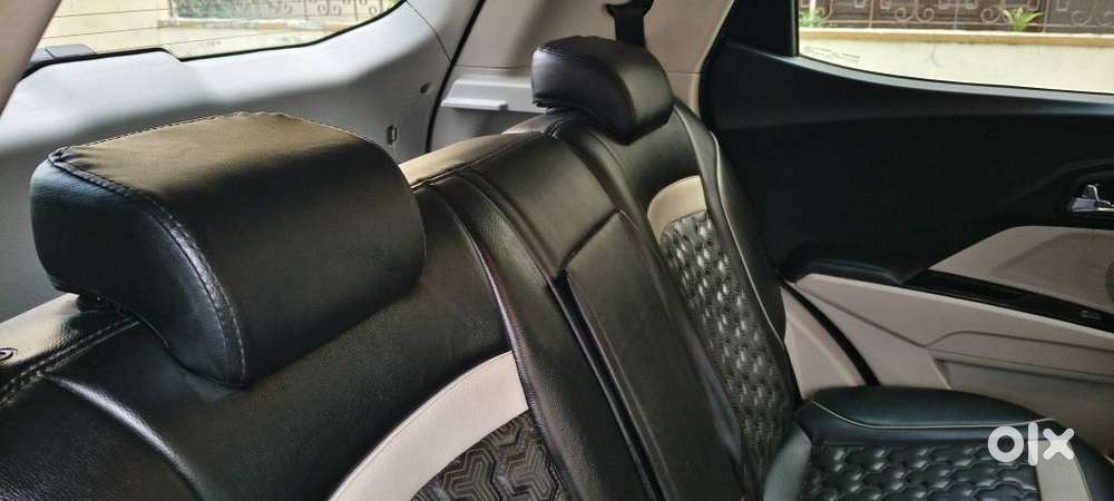 Mahindra Xuv300 W8 Diesel, 2022