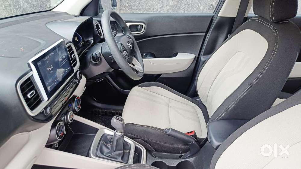 Hyundai Venue S Mt 1.2 Kappa, 2024, Petrol