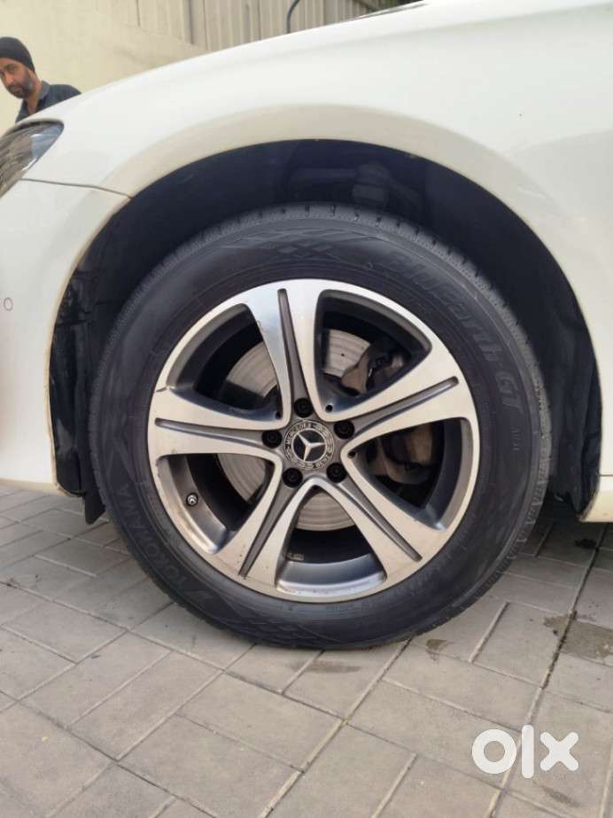 Mercedes-benz E-class E 200 Exclusive, 2019, Petrol