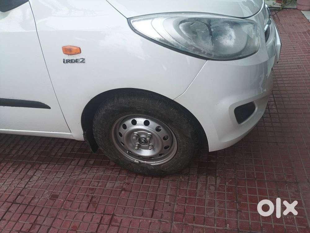 Hyundai I10 Magna O, 2016, Petrol