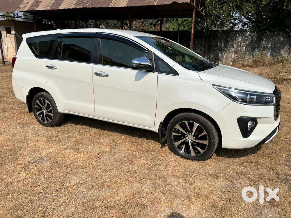 Toyota Innova Crysta Zx At 2021
