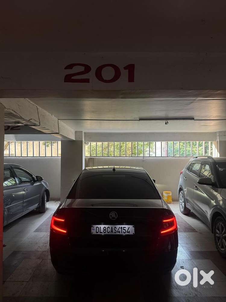Skoda Octavia 2017 Petrol 88000 Km Driven