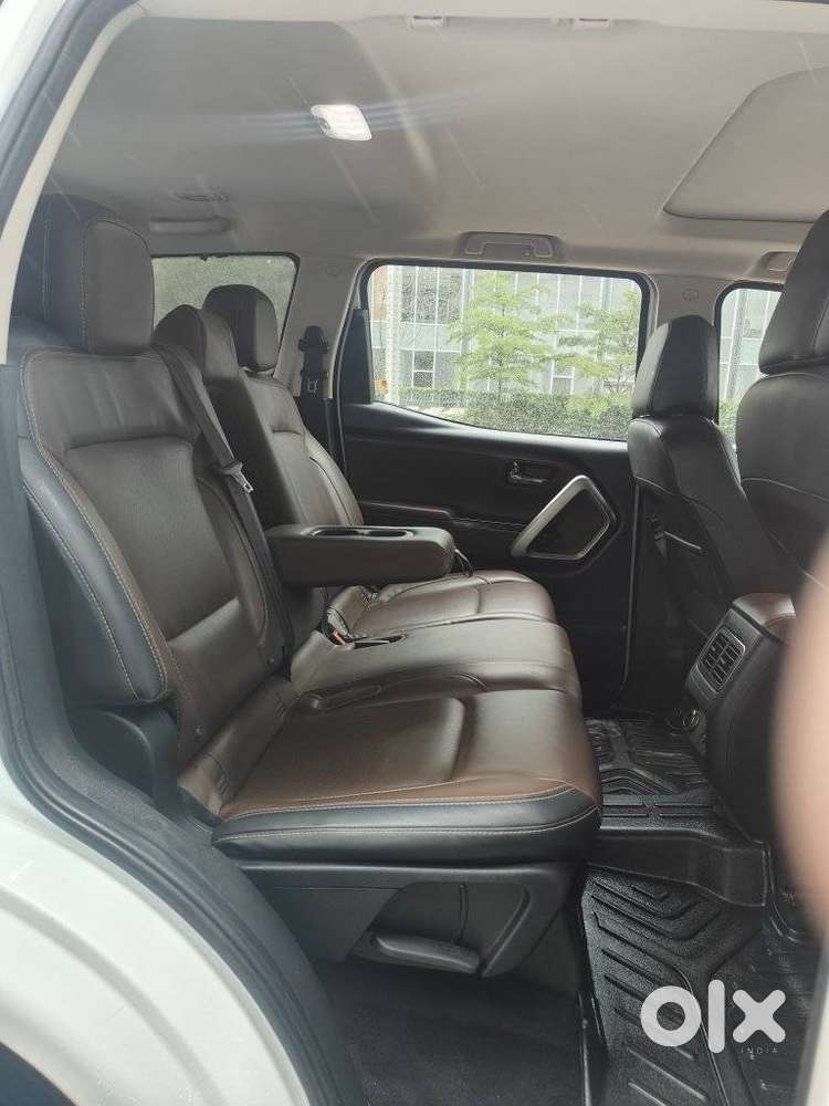 Mahindra Scorpio N Z8 Select Diesel At 2wd 7-seater, 2025, Diesel