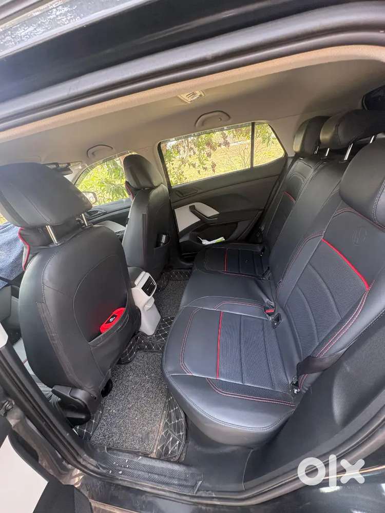 Volkswagen Taigun Petrol 24000 Km Driven