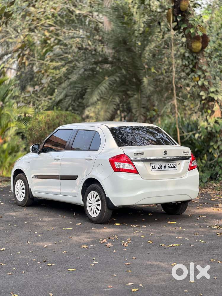 Maruti Suzuki Swift Dzire Vdi Optional, 2015, Diesel