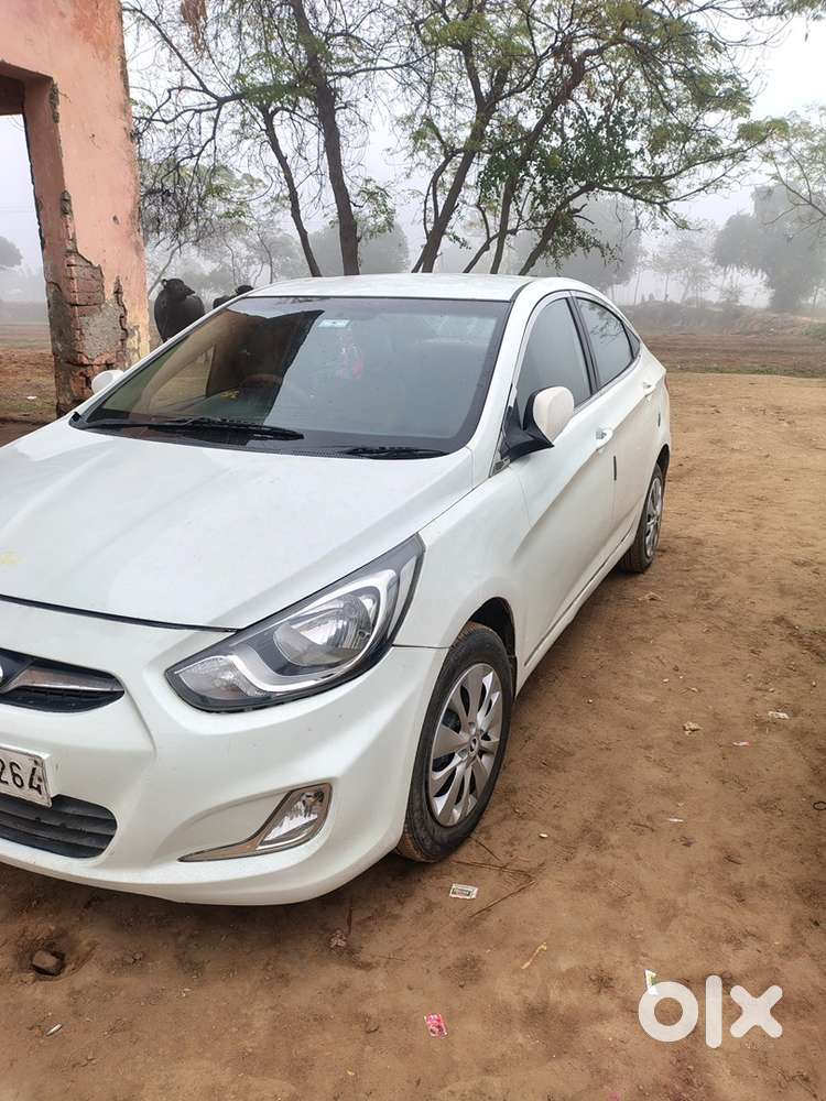 Hyundai Verna 1.6 Vtvt 2013