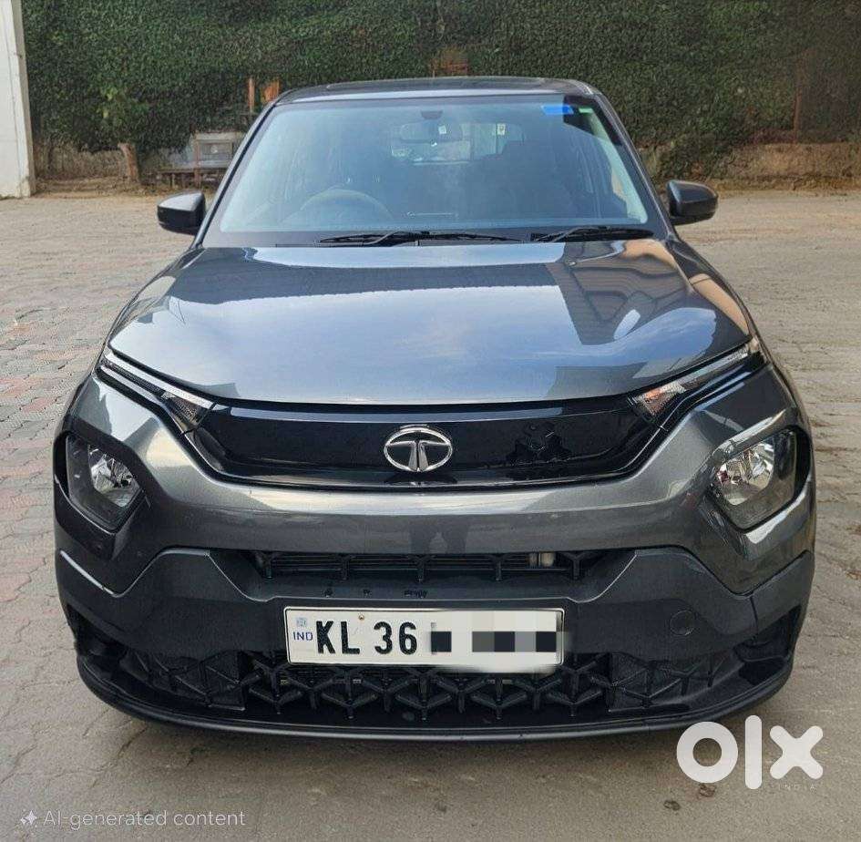 Tata Punch, 2022, Petrol