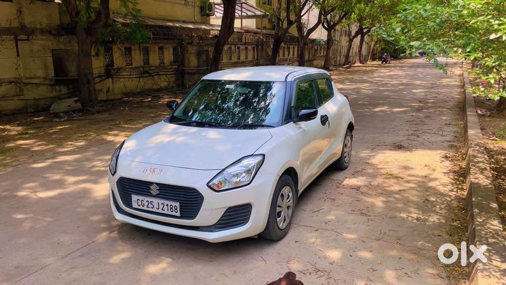 Maruti Suzuki Swift Vxi, 2020, Petrol