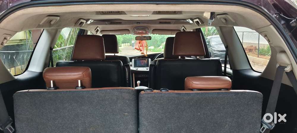 Toyota Innova Crysta 2.8z Automatic, 2016, Diesel