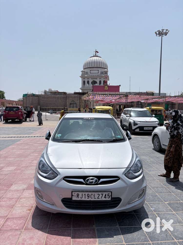 Hyundai Verna 2012 Diesel Manual