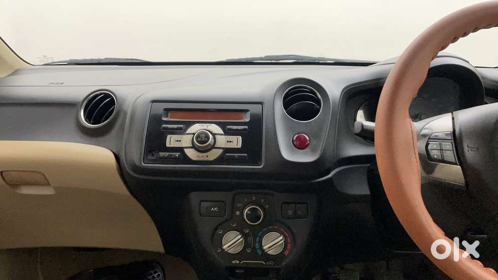 Honda Brio Vx Mt, 2015, Petrol