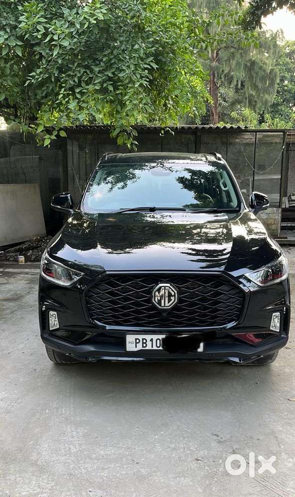 Mg Gloster 2025 Diesel 30000 Km Driven