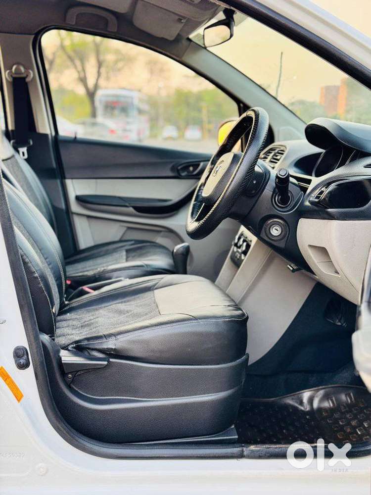 Tata Tiago 1.2 Revotron Xt (o), 2018, Petrol