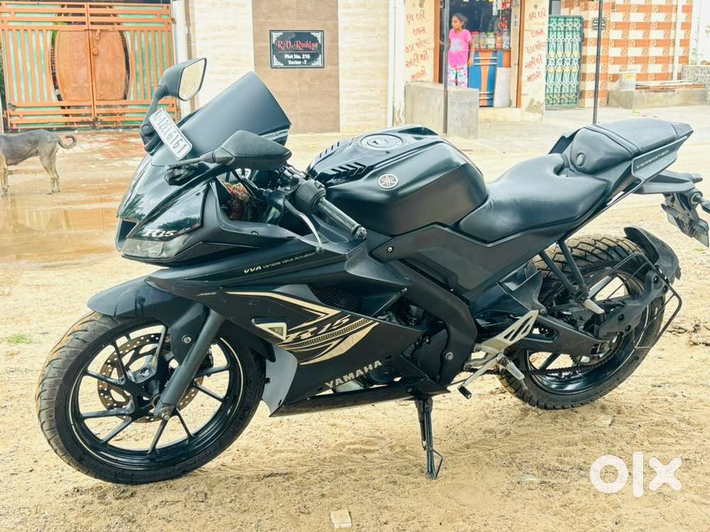 Motorcycle New R15 V3 Colours R15s Yamaha Black Colour Yamaha R15